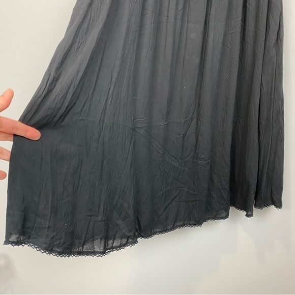 Wilfred • Allier Embroidered Shift Dress Black - Picture 7 of 11